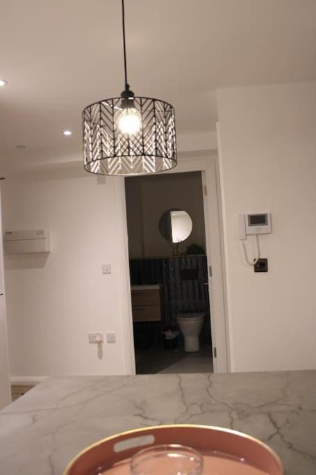 Amazing Luxury One Bedroom Apartment In The Heart Of Preston Preston  Buitenkant foto